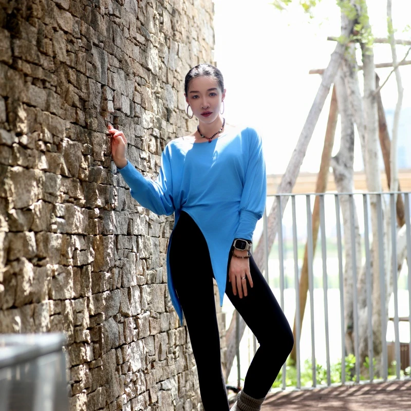 纪小白【塑我】不规则T恤纯色女士长袖蝴蝶袖莫代尔上衣瑜伽肚皮舞