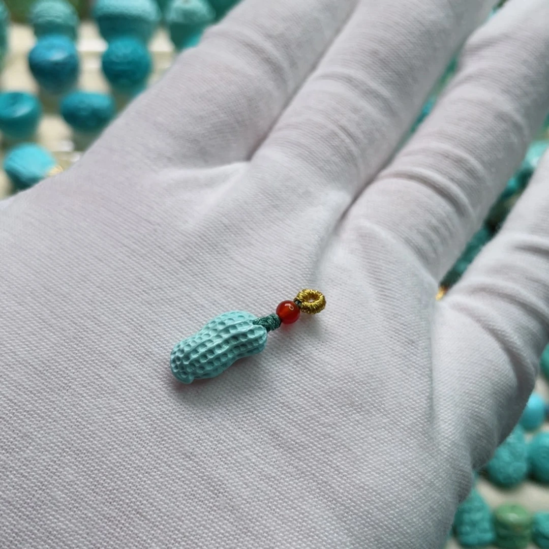 南红玛瑙颈饰未镶嵌日**山