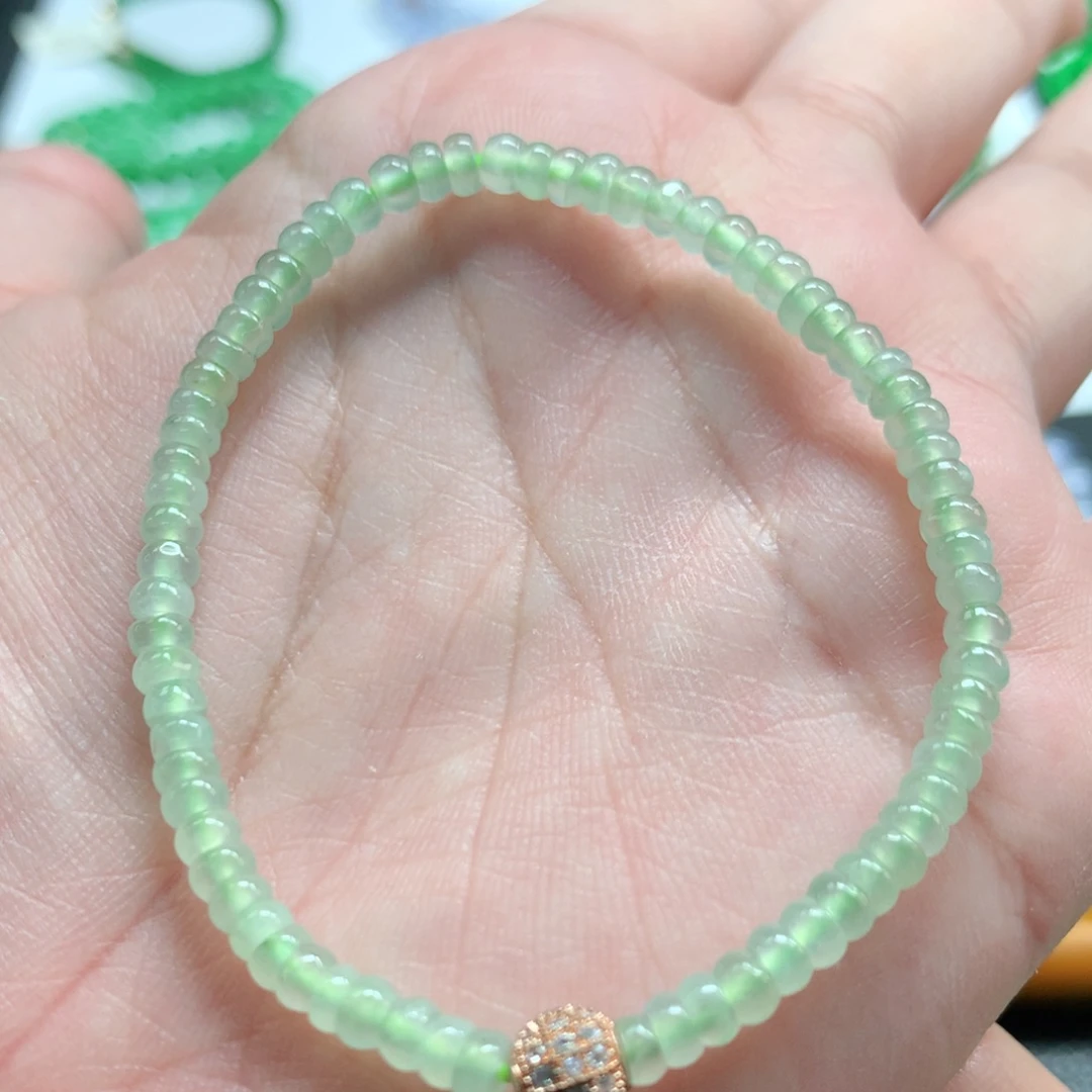 翡翠未镶嵌手链翡翠