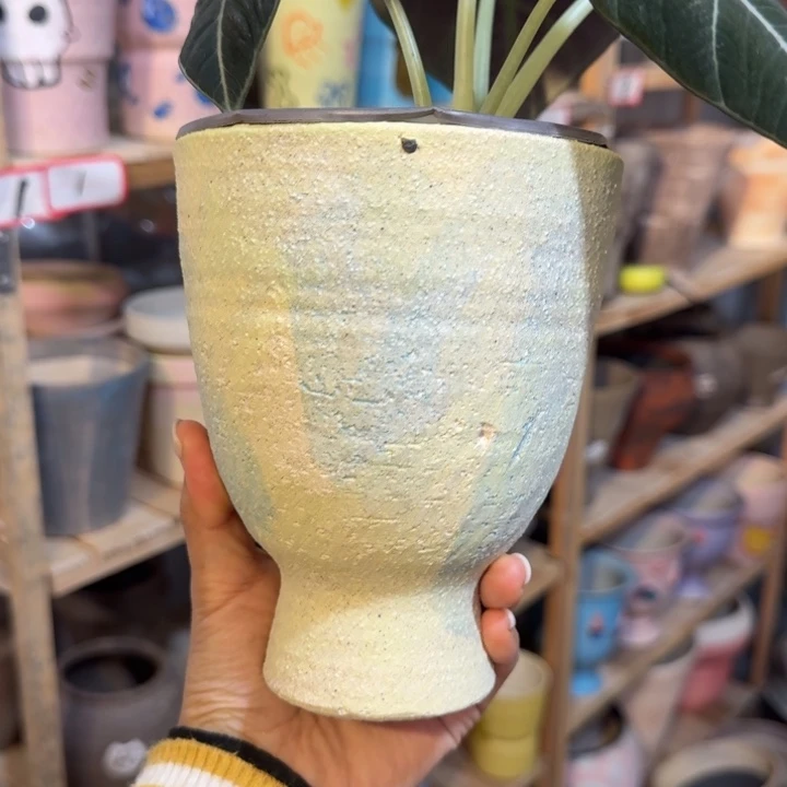 景德镇桌面陶瓷花盆