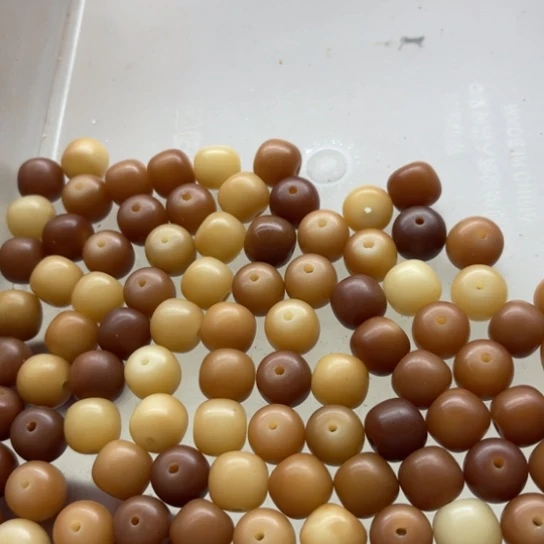 白玉菩提吊坠瑕疵12玫瑰桶珠120颗