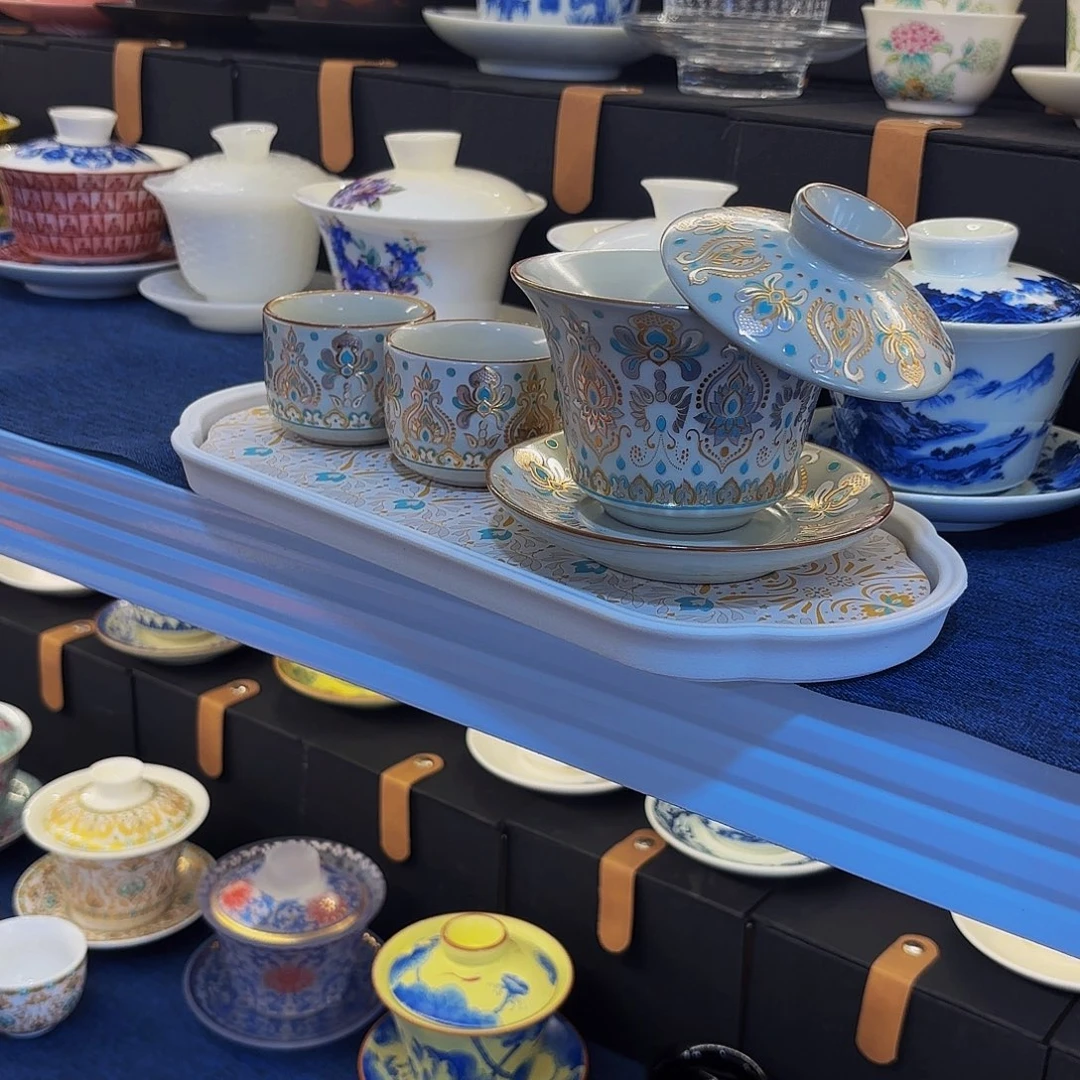 盖碗很漂亮 我很喜欢