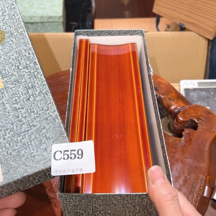 瓷器周边默认瑕疵1爱****友