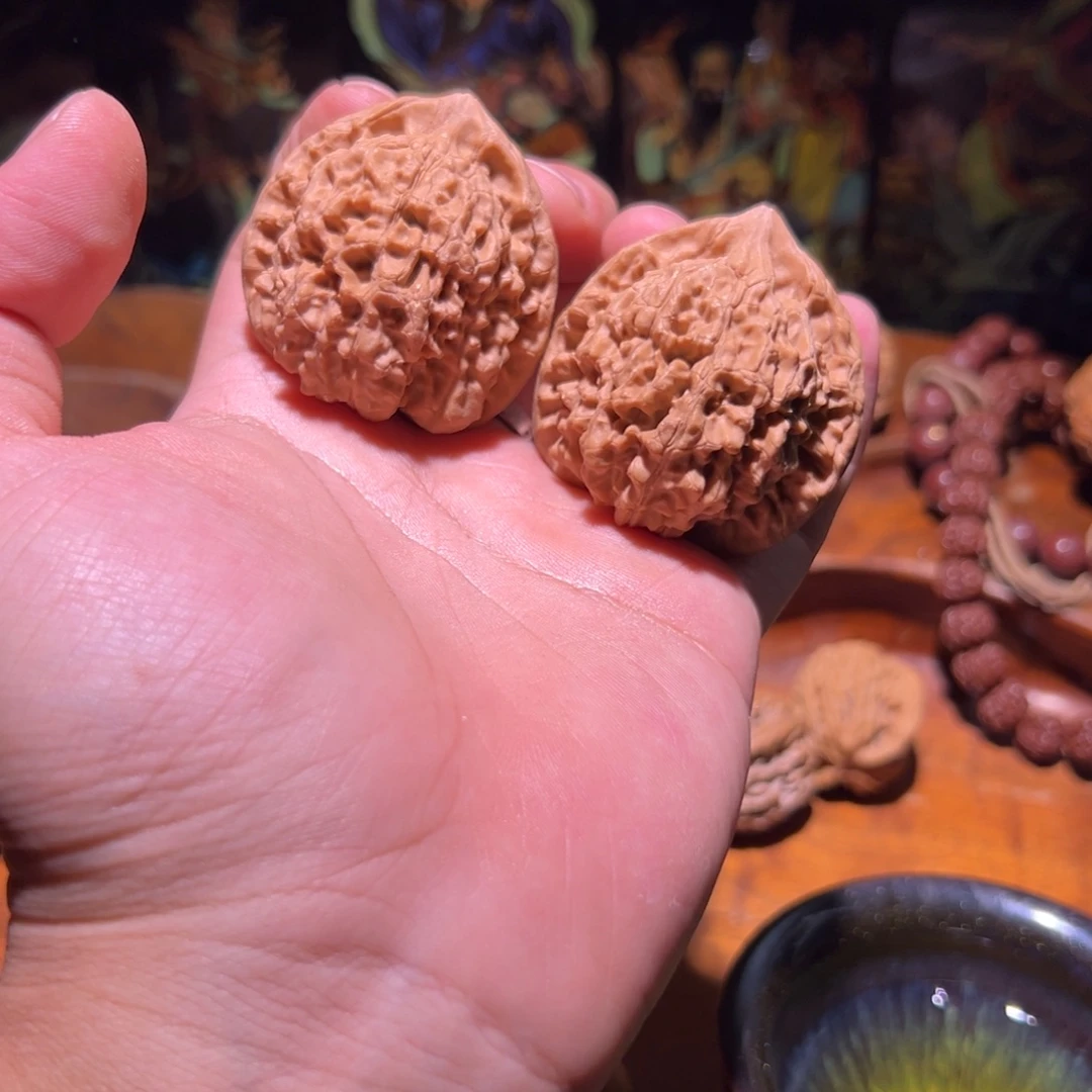 吊坠文玩核桃46全品山地官帽，有骨质有皮质有分量