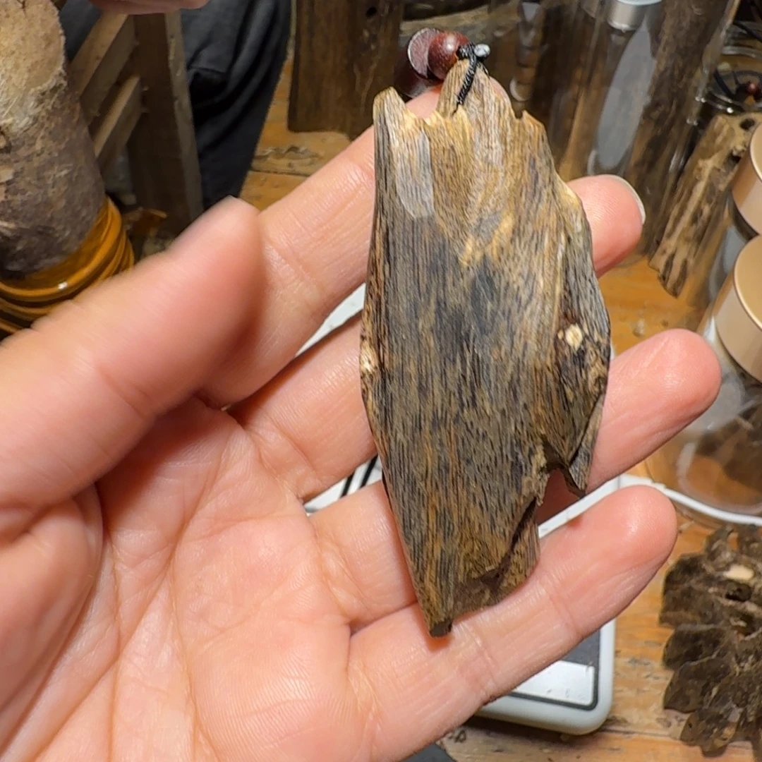 棋楠沉香白奇块料18