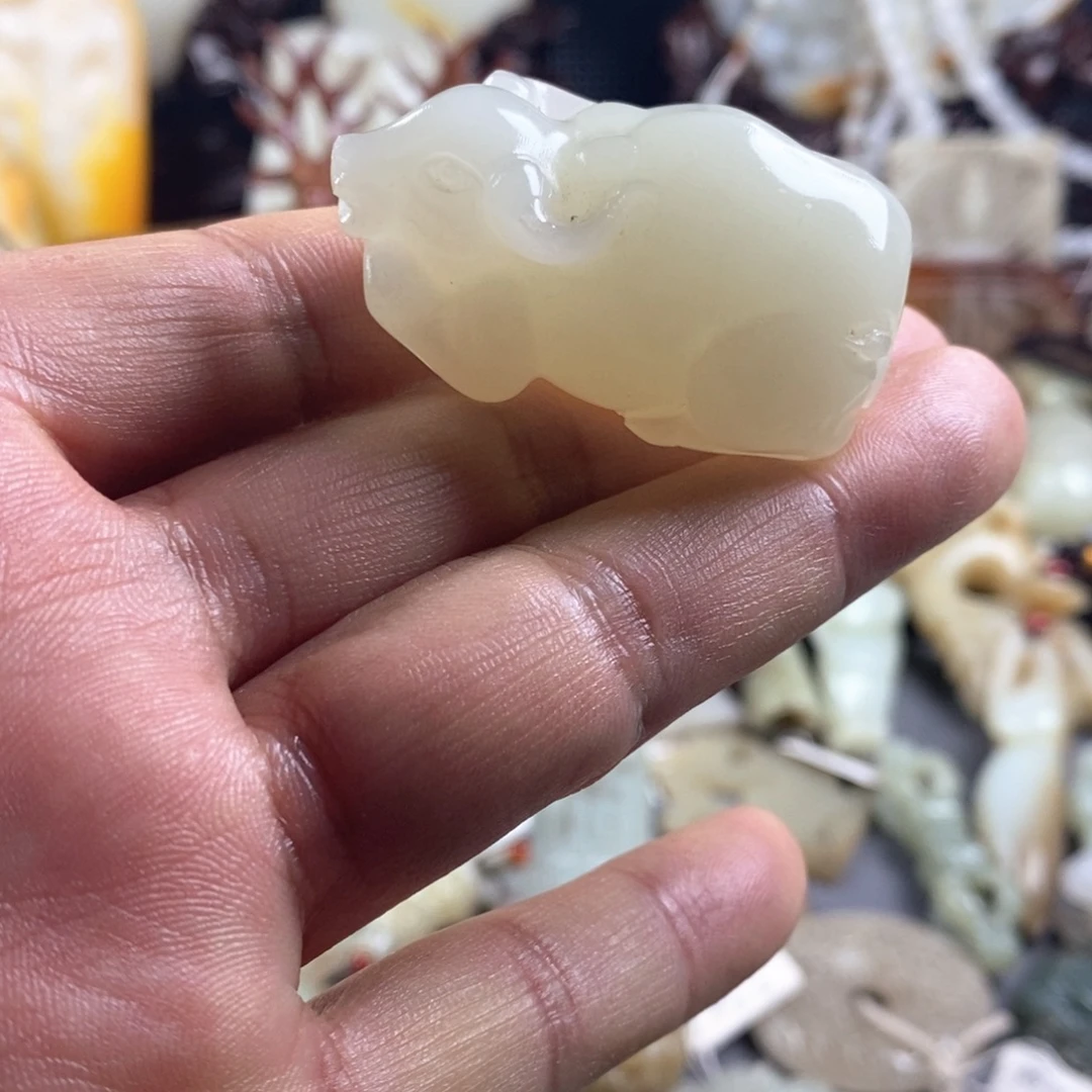 和田玉（糖玉）未镶嵌颈饰