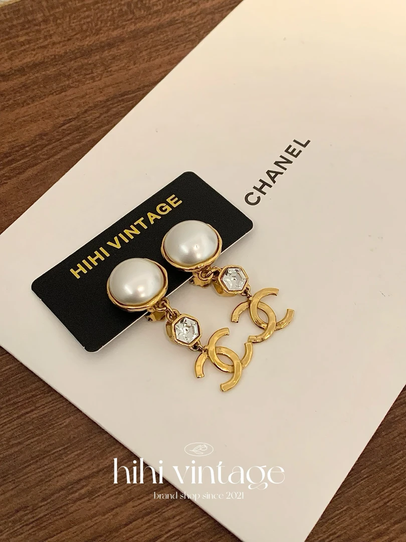 95新 Chanel/香奈儿 Chanel 双C镶钻珍珠耳夹/12429178