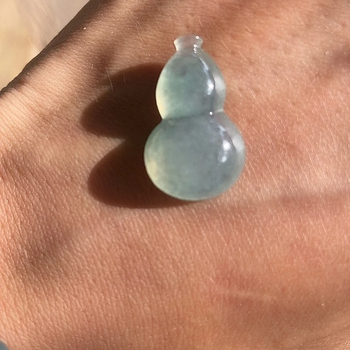 未镶嵌定制翡翠葫芦