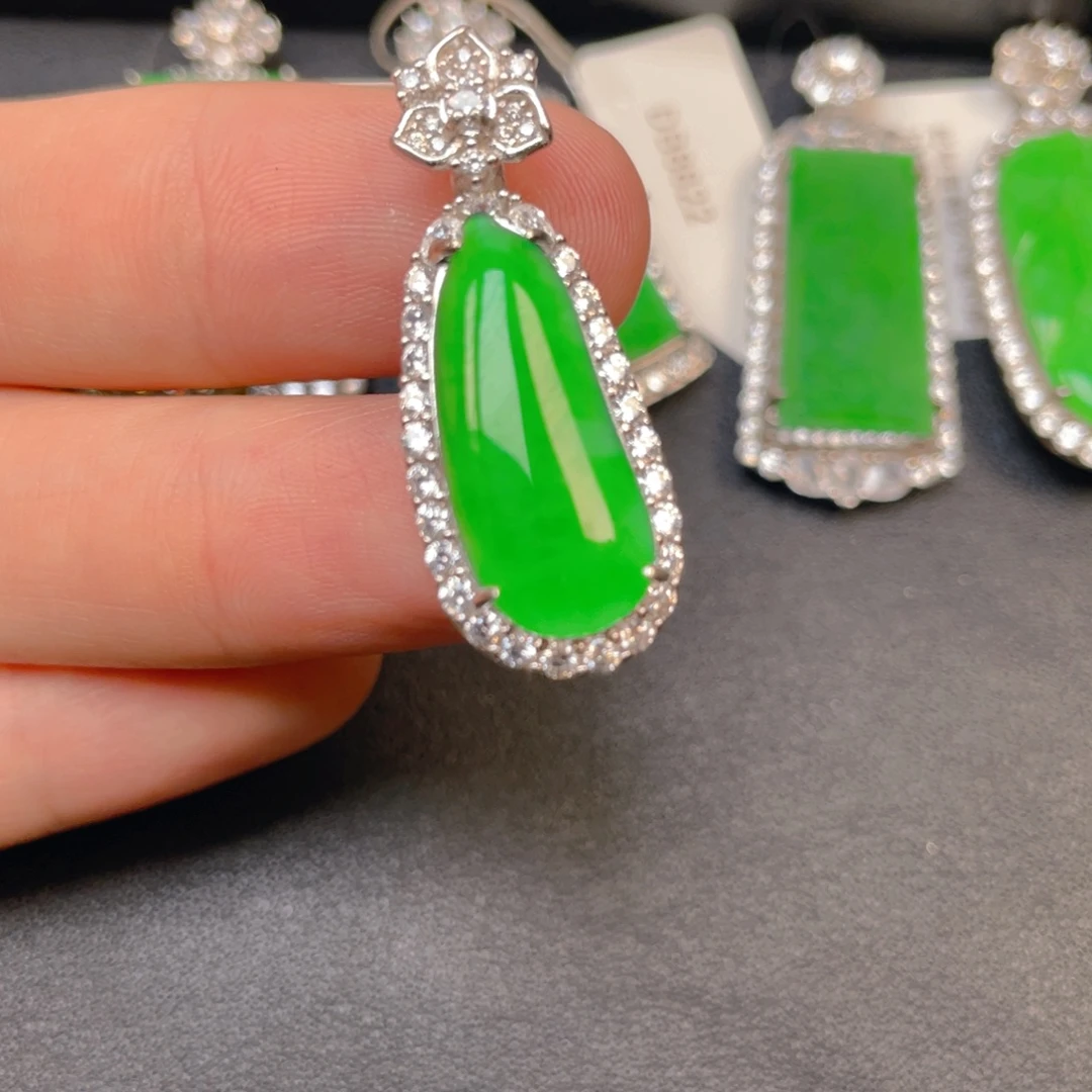 翡翠银S925镶嵌吊坠(不含链)