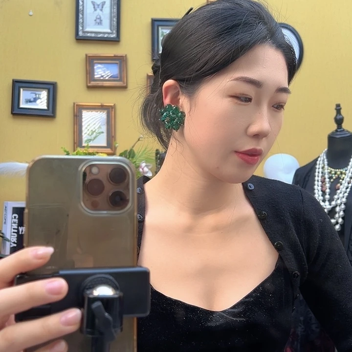 琉璃颈饰*️****编号174 耳夹