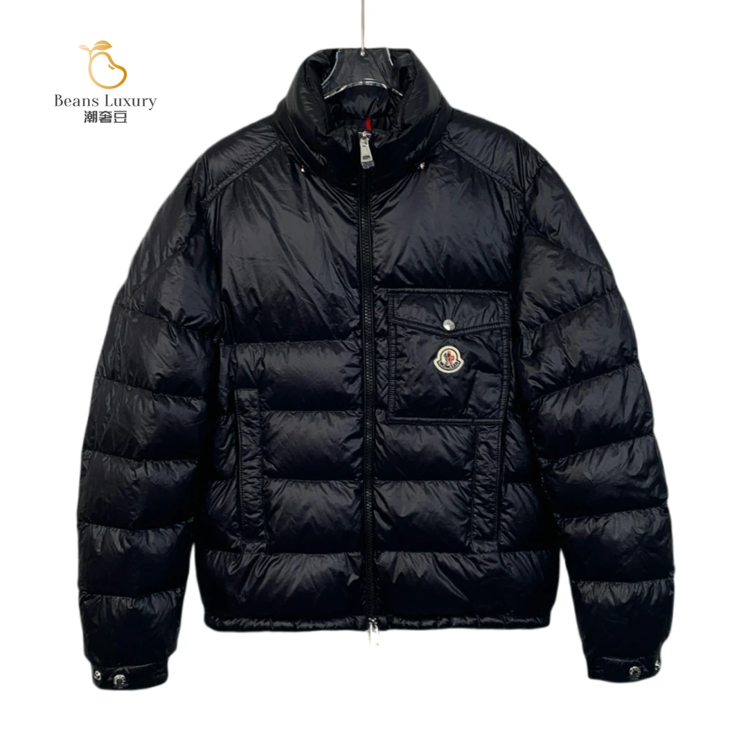 99新 MONCLER 黑色徽标贴饰拉链羽绒服外套/H12645