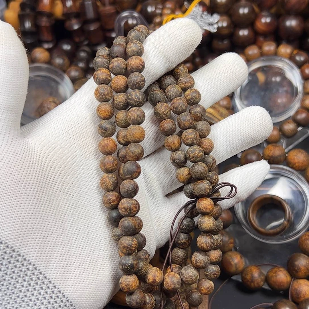 贡木日****光08多圈手串定制福利