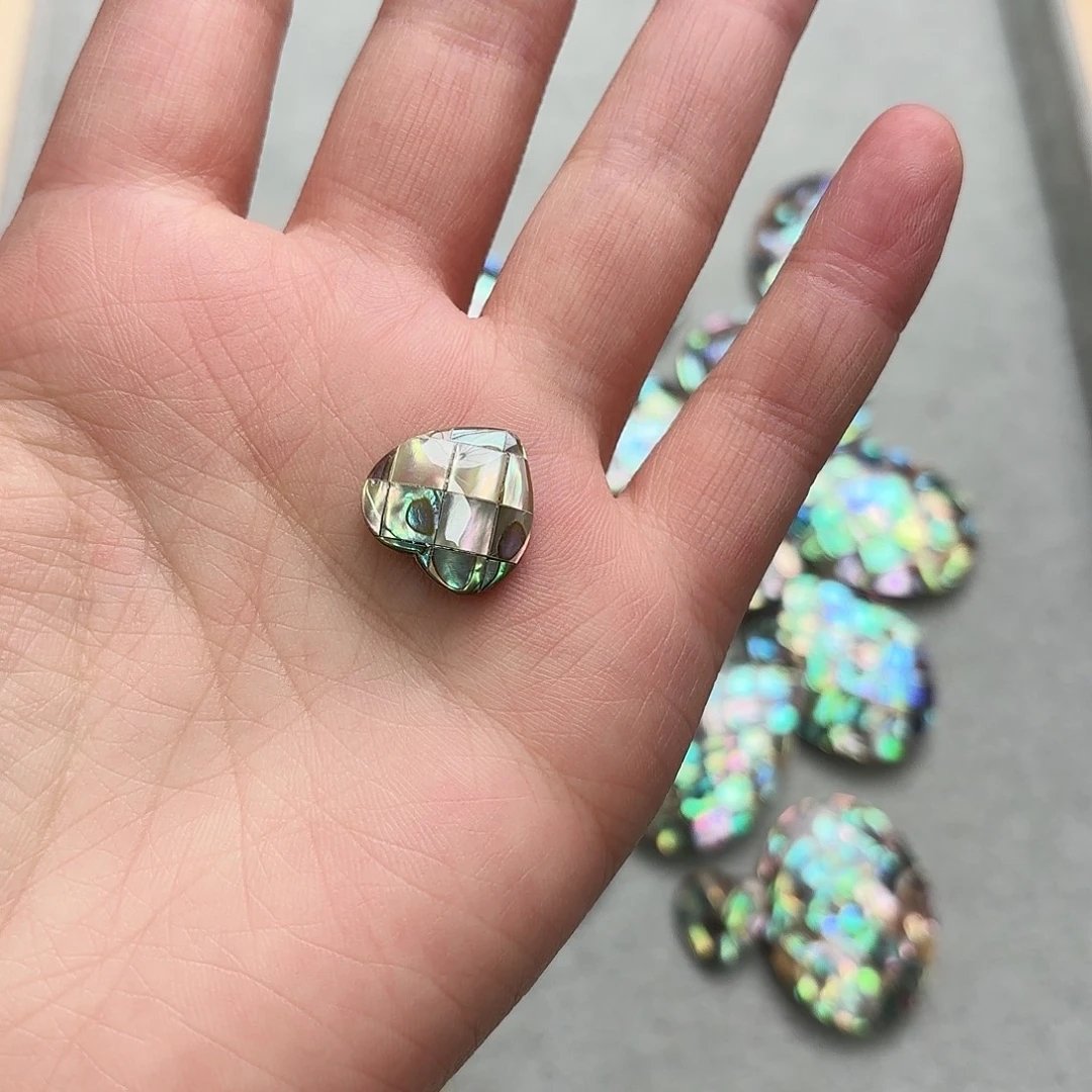 振***一玛瑙/玉髓未镶嵌珠宝半成品爱心一颗