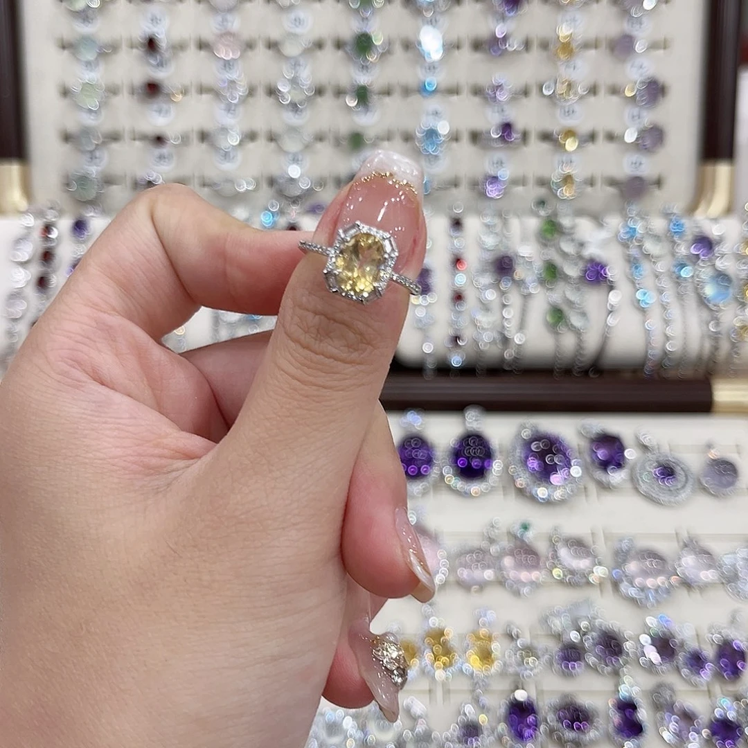 银S925镶嵌烟晶戒指