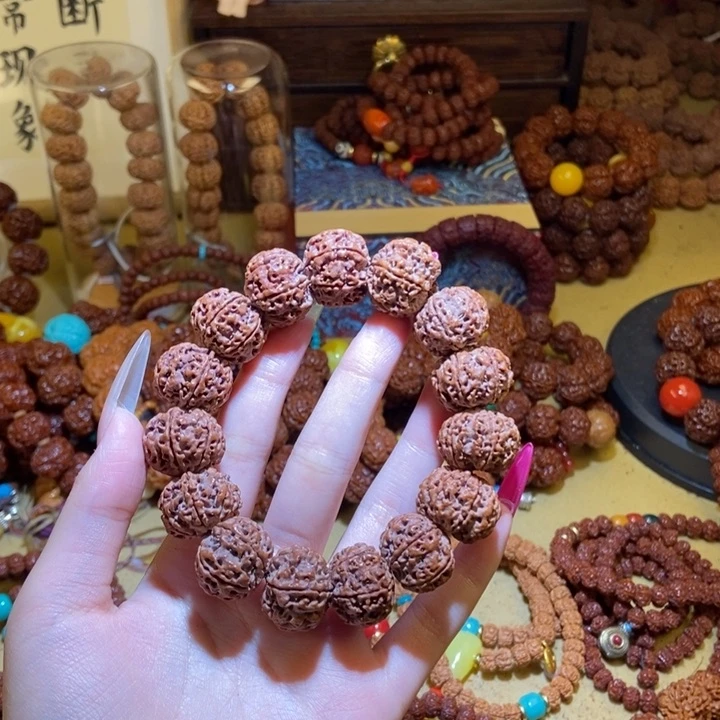 吊坠金刚菩提206玉化素肉