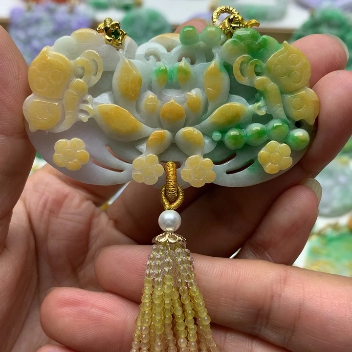 颈饰未镶嵌翡翠翡翠