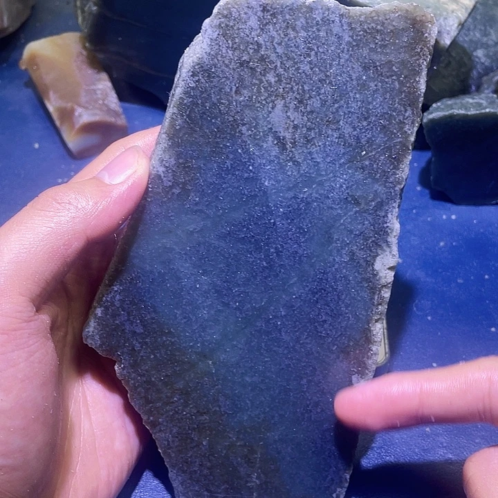 未镶嵌和田玉（糖玉）珠宝半成品
