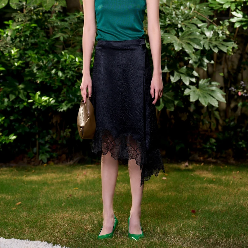 U/TI【MILIXU系列】重工推荐全醋酸设计感拼接睫毛蕾丝不规则半身裙