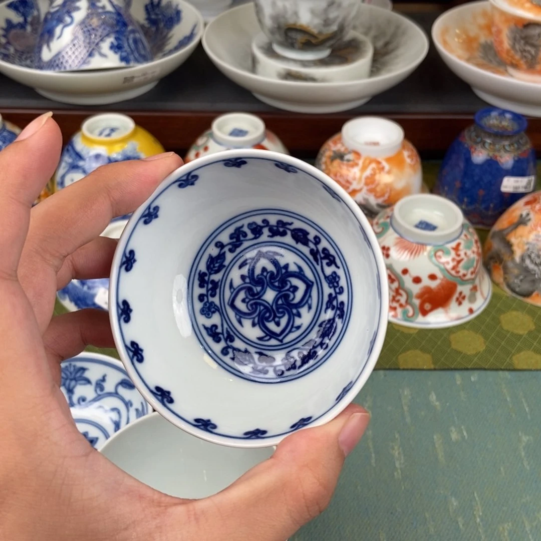 陶瓷的设计师是一个人