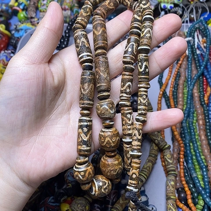 颈饰琉璃巨老的桶珠链子18