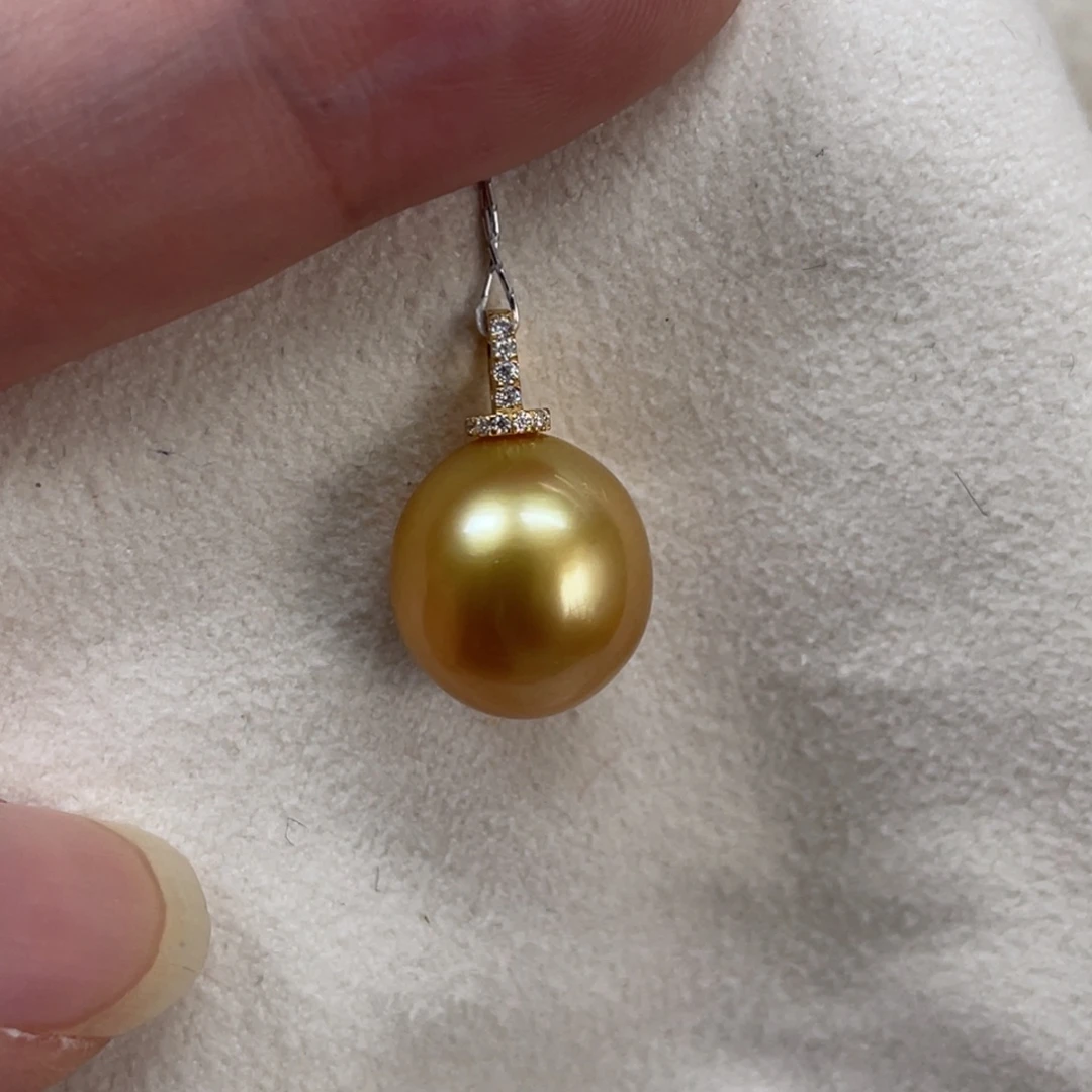 海水珍珠18K金镶嵌颈饰12.9mm