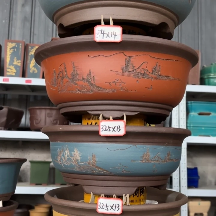 紫砂花盆            116-4