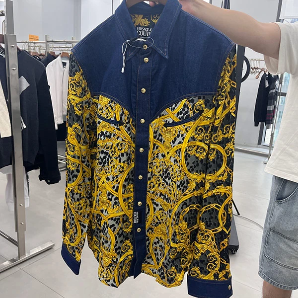VERSACE JEANS COUTURE范思哲男士休闲衬衫XCEB1GVA606ES0637E899