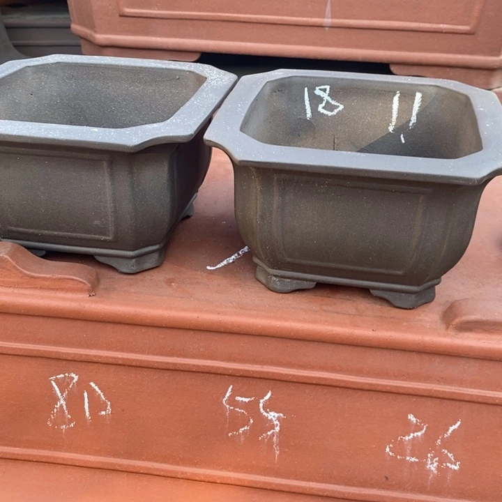 紫砂花盆自动化妆品了