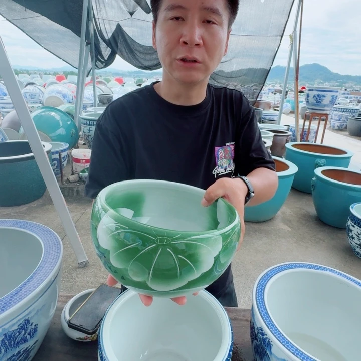 瓷片直径23，高13。。。。