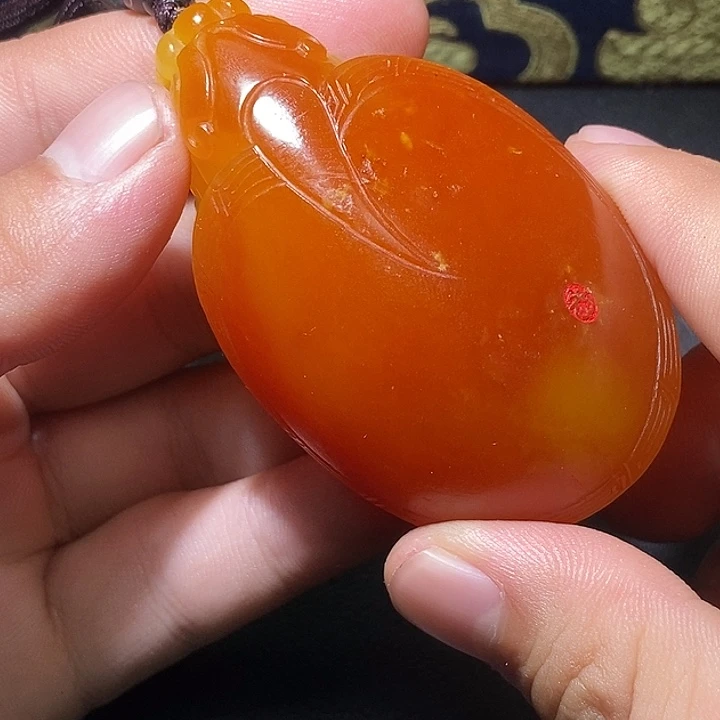 社***哥和田玉未镶嵌颈饰CC