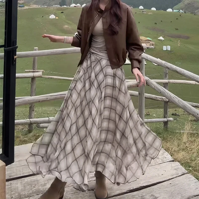 复古格纹高腰显瘦半身裙女2025夏季新款海边度假风a字不规则伞裙