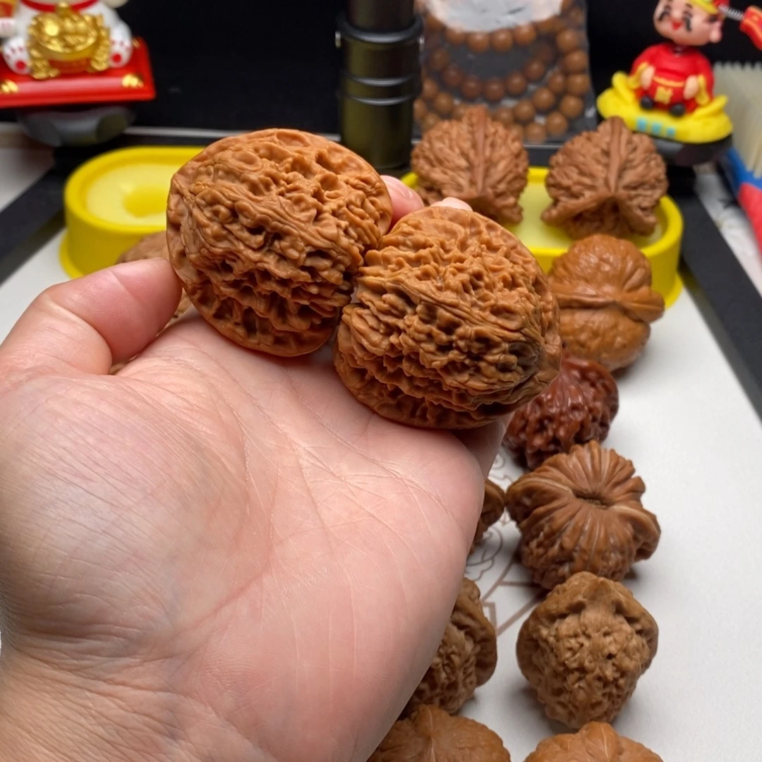 吊坠桃核南疆石三角