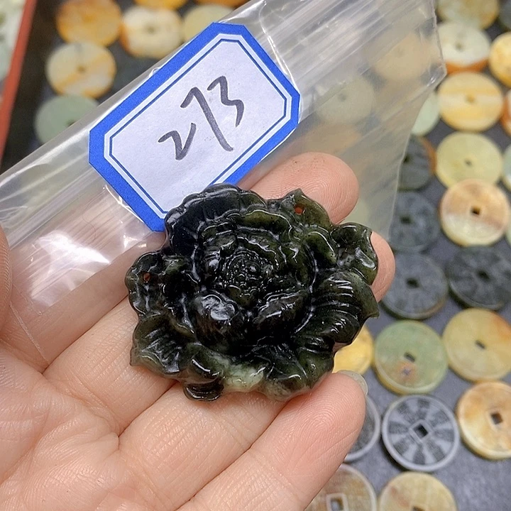 蛇纹石玉颈饰未镶嵌273