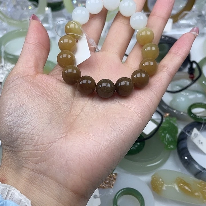 和田玉（糖玉）手串12未镶嵌