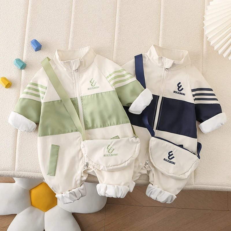 春秋宝宝双层连体衣满月周岁洋气超萌外出服梭织带包插肩加里哈衣