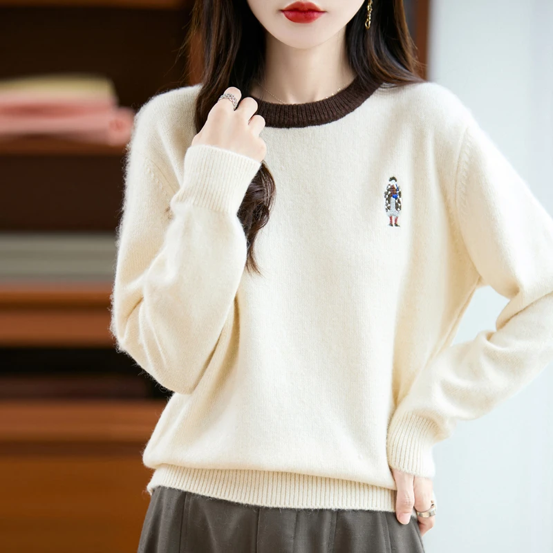 春秋新款圆领拼色浣熊绒小人刺绣羊毛针织内搭毛衣打底可外穿上衣