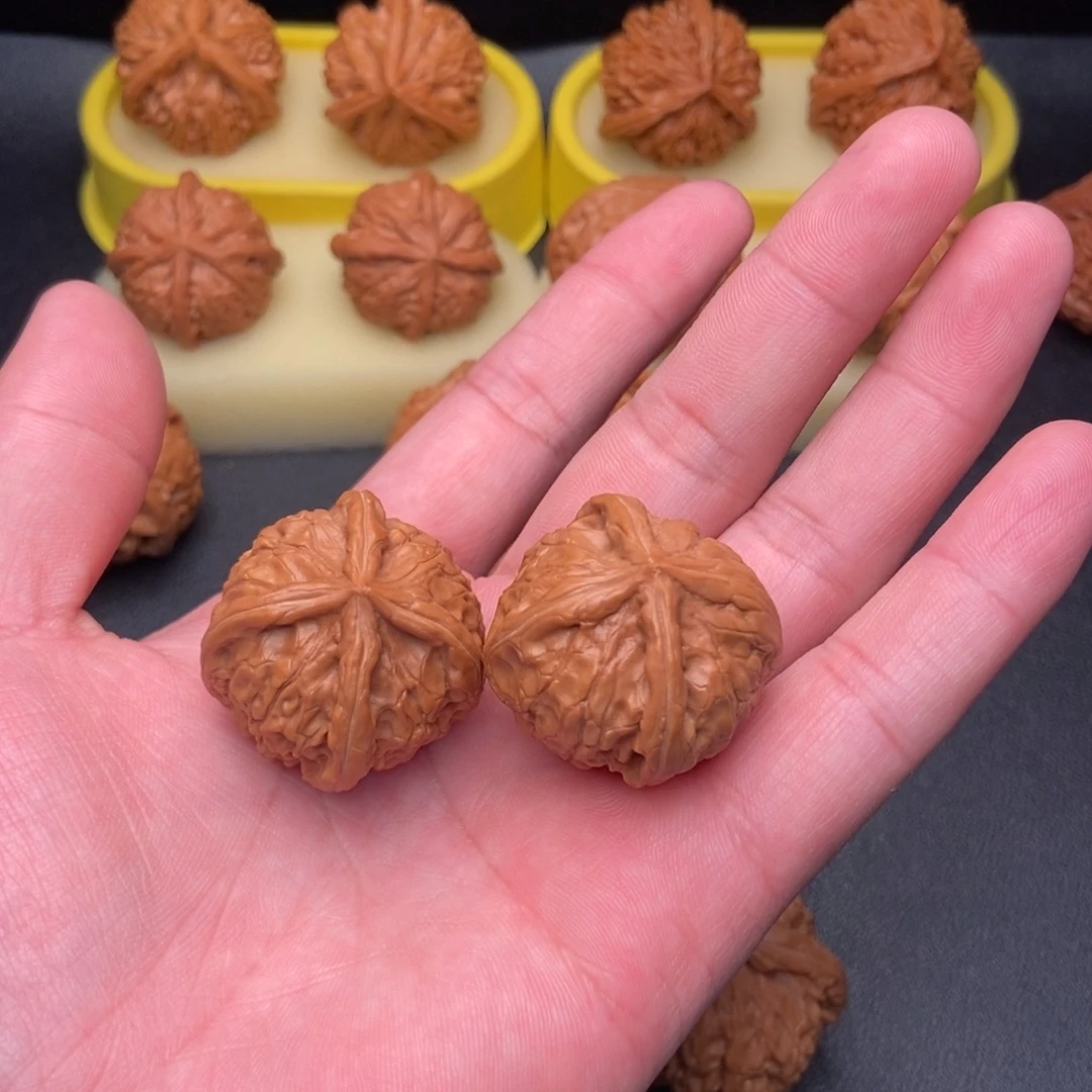 把件文玩核桃四棱