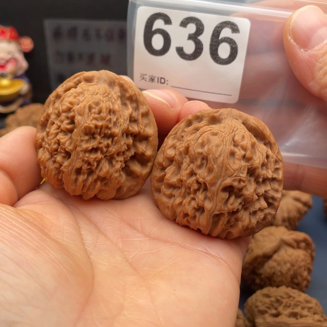 文玩核桃把件南疆42