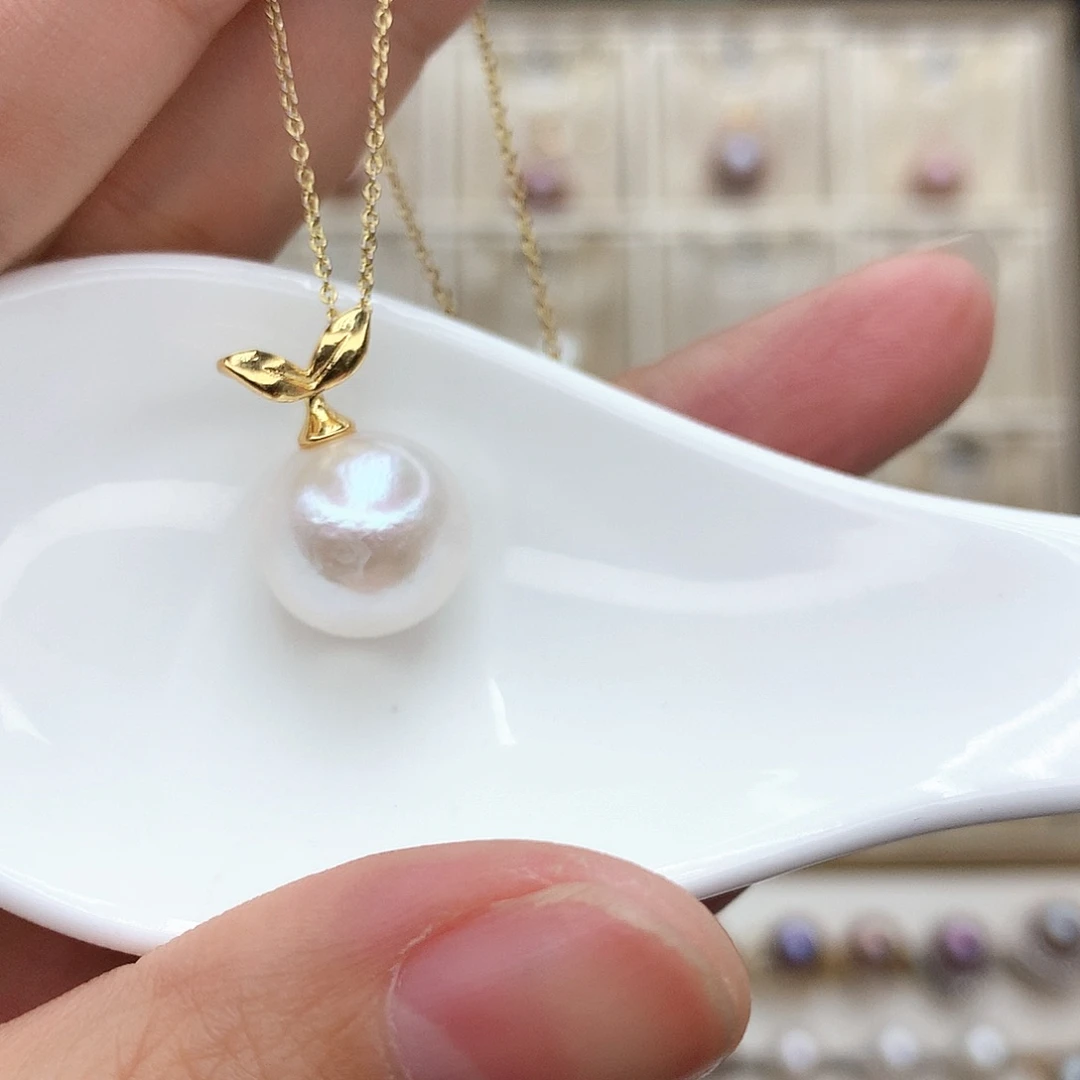 淡水珍珠吊坠(赠链)合金