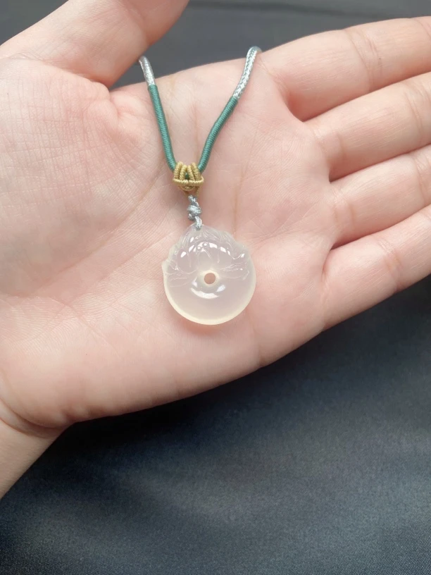 天然玛瑙手镯吊坠荷花平安扣高冰高透配绳多样性发货