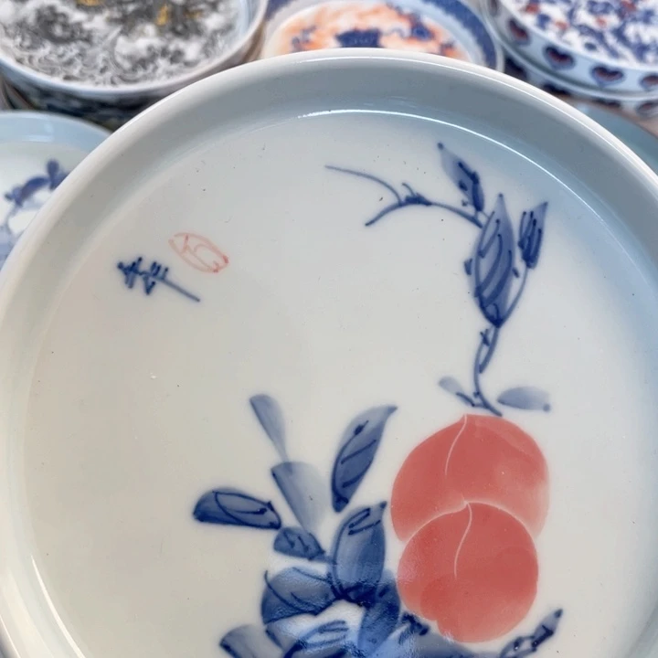 瓷片桃子壶承手绘