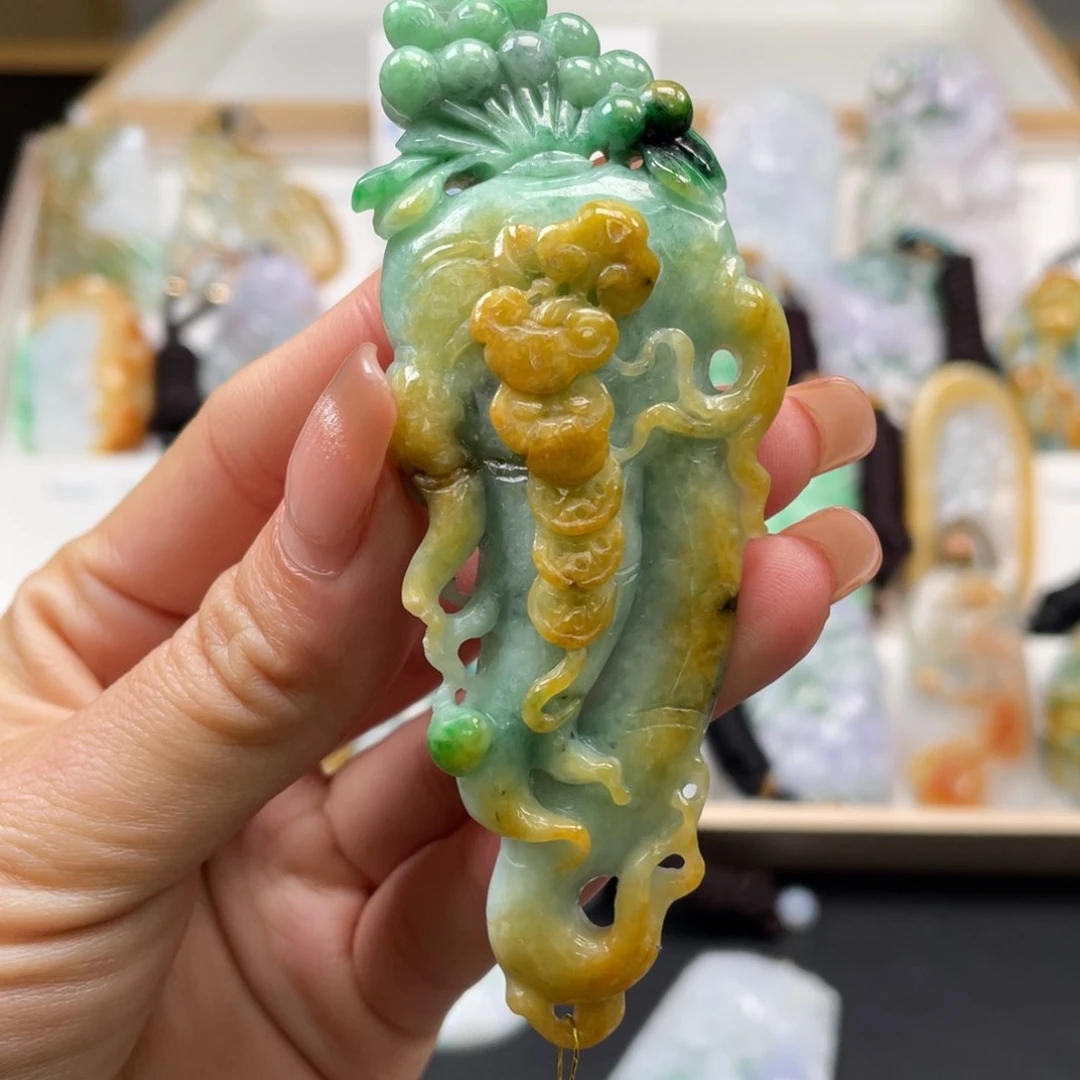 翡翠吊坠(不含链)未镶嵌