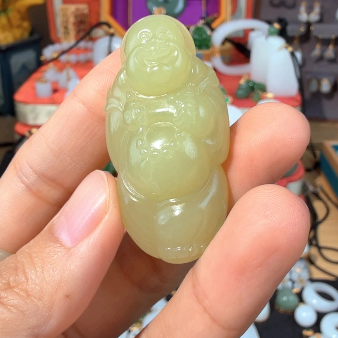 摘***星颈饰未镶嵌和田玉