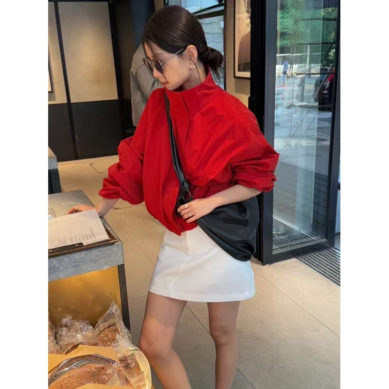 休闲极简立领下摆抽绳设计收腰宽松夹克户外防晒速干冲锋衣短外套