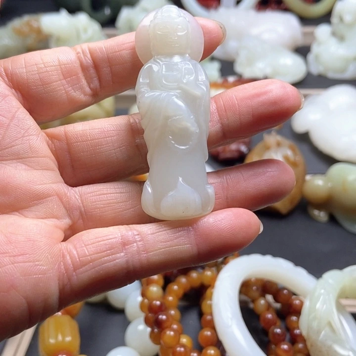 和田玉挂件未镶嵌