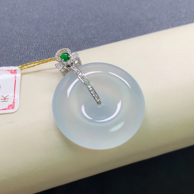 【闪购商品】翡翠颈饰18K金镶嵌扣子