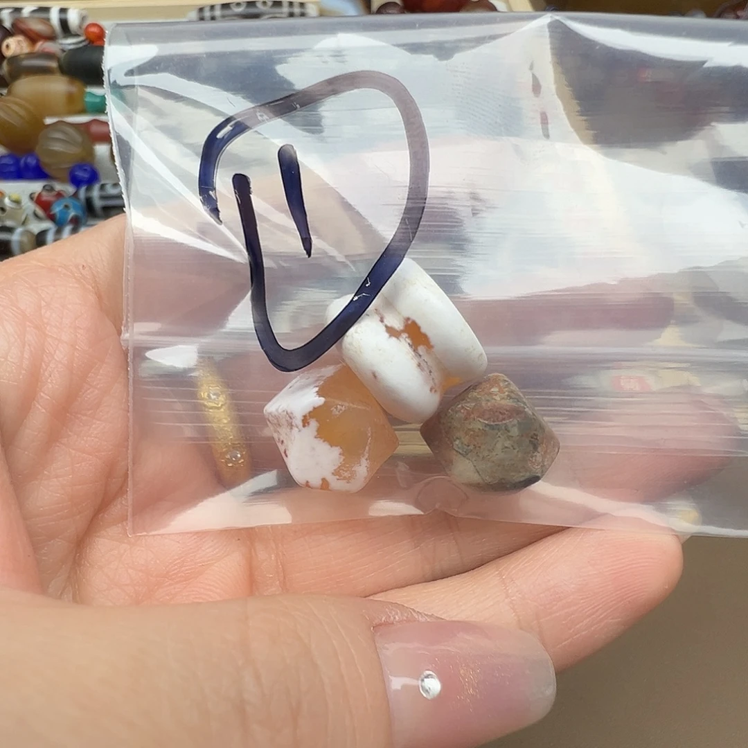 未镶嵌玛瑙/玉髓珠宝半成品