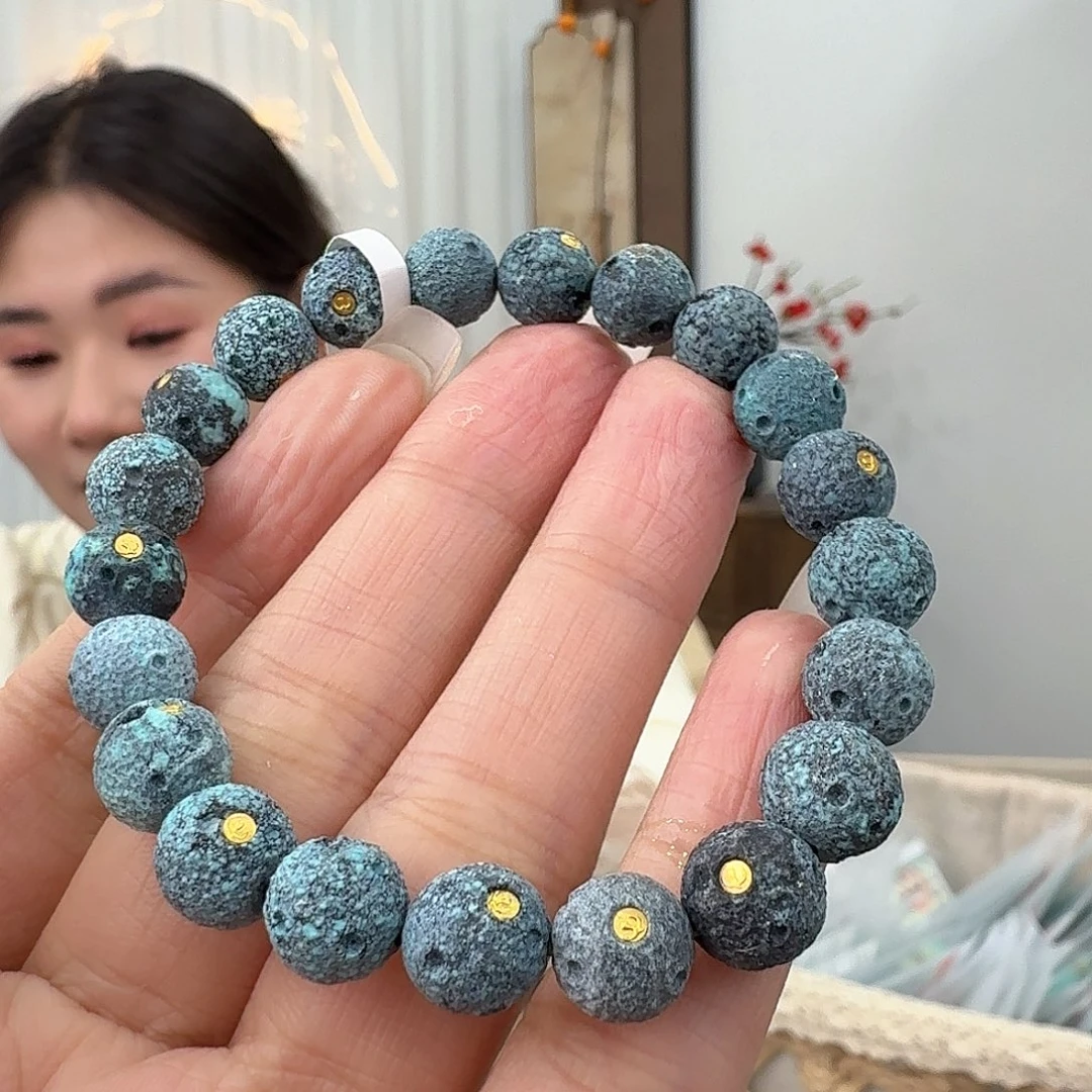 露***露绿松石未镶嵌挂件