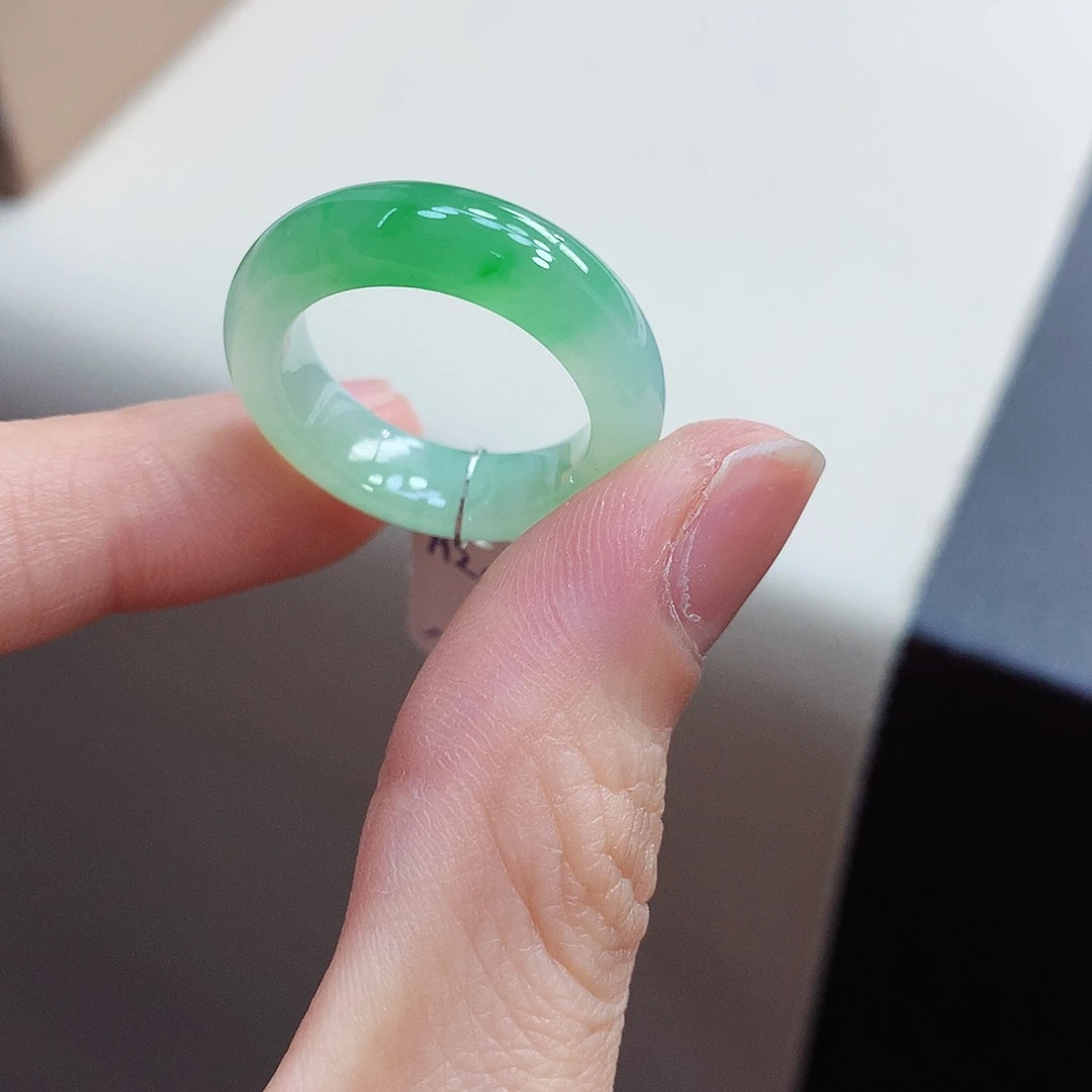 翡翠戒指未镶嵌16号