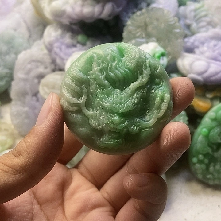 定制翡翠未镶嵌天然翡翠